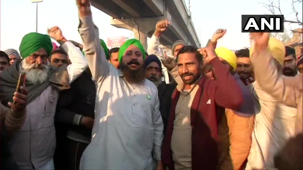 अमित शाह के प्रस्ताव को किसानो ने नकारा, सिंधु बॉर्डर पर आज फिर हो रही किसानो की बैठक