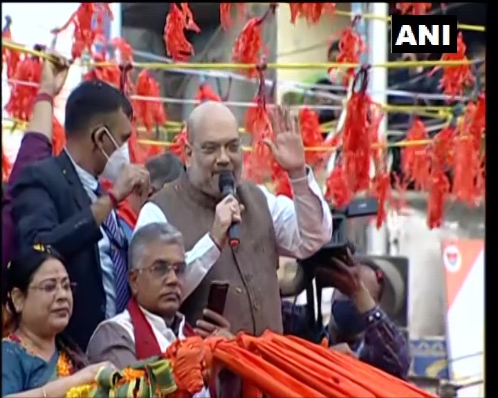 पश्चिम बंगाल में अमित शाह का रोड शो, विधानसभा चुनाव में कमल खिलने का दावा