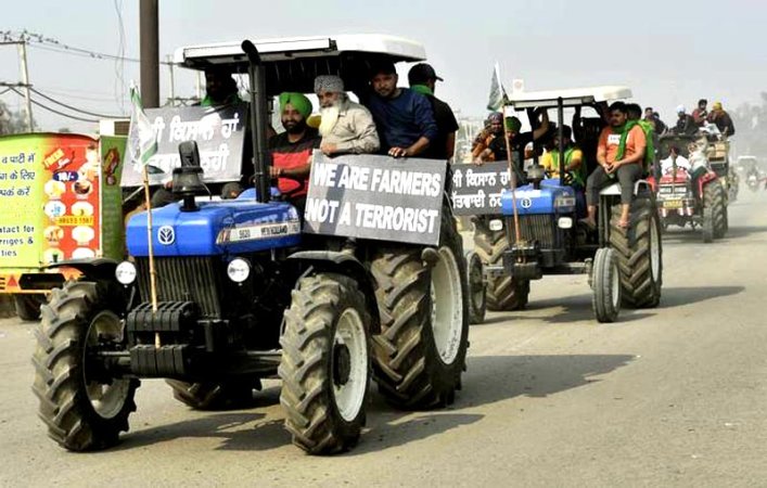 आज किसान दिखाएंगे सरकार को अपना दम