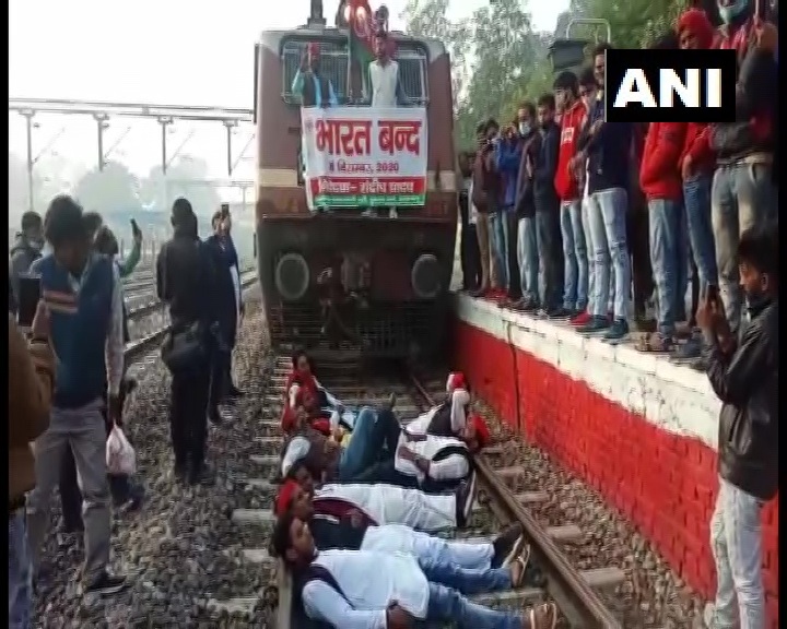 देशभर में भारत बंद का मिलाजुला असर, पढ़िए- देशभर का हाल