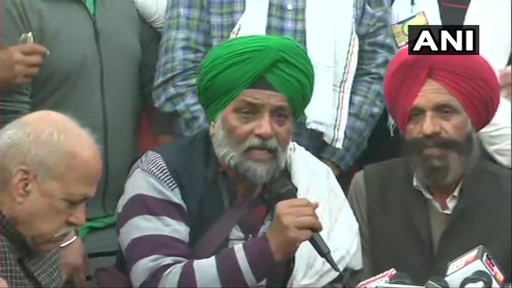 किसान आंदोलन में शामिल होने गुजरात से 250 युवाओं का जत्था मोटर साईकिल से दिल्ली रवाना