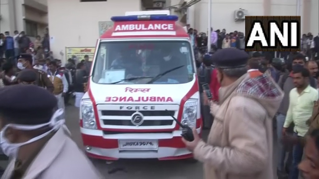 इलाज के लिए दिल्ली लाये गए लालू यादव, हालत स्थिर