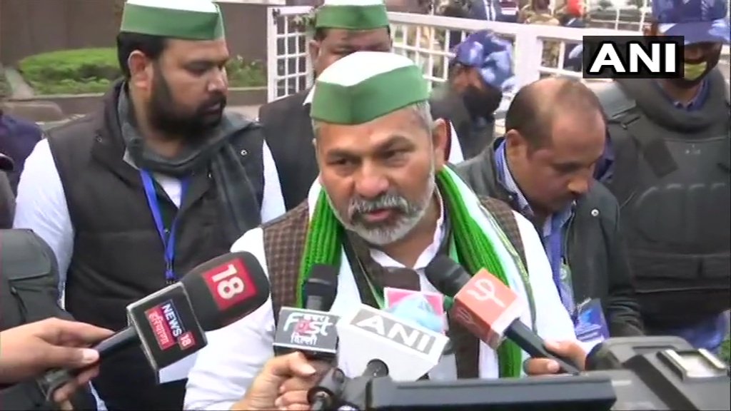 गाज़ीपुर बॉर्डर पर बिजली और पानी की आर्पूर्ति रोकी गई, किसानो ने कहा “जारी रहेगा आंदोलन”