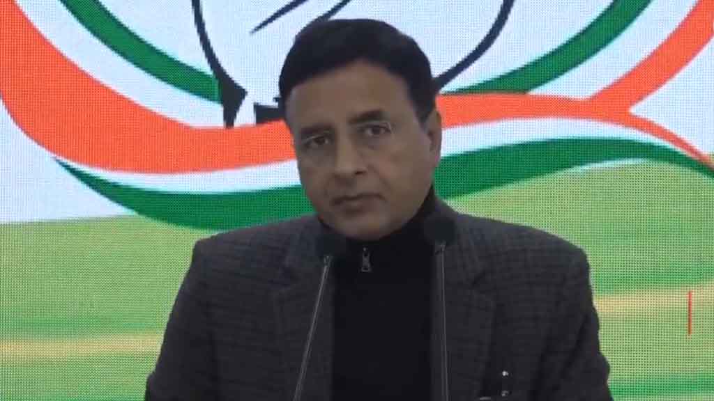 कोरोना वैक्सीन की कीमत पर कांग्रेस ने दागे सवाल, टीकाकरण को प्रचार माध्यम बनाने का आरोप