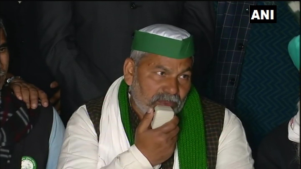 राकेश टिकैत ने जताई आशंका: सरकार लाने जा रही सरकारी बैंको के निजीकरण का बिल
