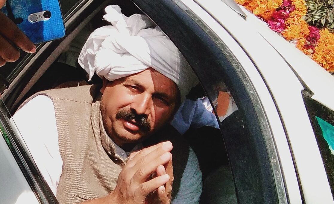 हम बंगाल भी जाएंगें और किसानों को बताएंगें “किसी को भी वोट दो, भाजपा को नहीं”: नरेश टिकैत