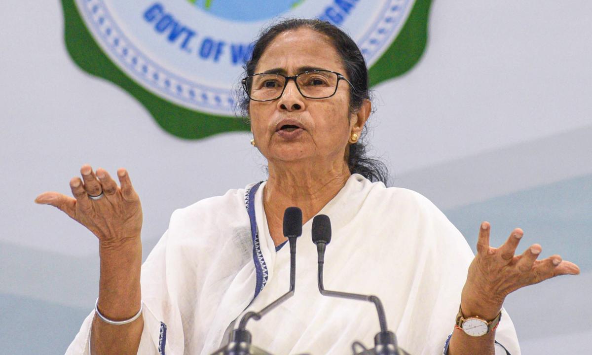 पश्चिम बंगाल: पांचवें चरण का चुनाव संपन्न, ममता ने बीजेपी पर लगाया फोन टेप करने का आरोप