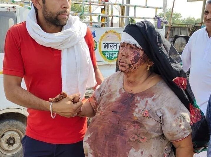 हिसार में किसानो ने सीएम खटटर का किया विरोध, लाठीचार्ज में कई किसान घायल