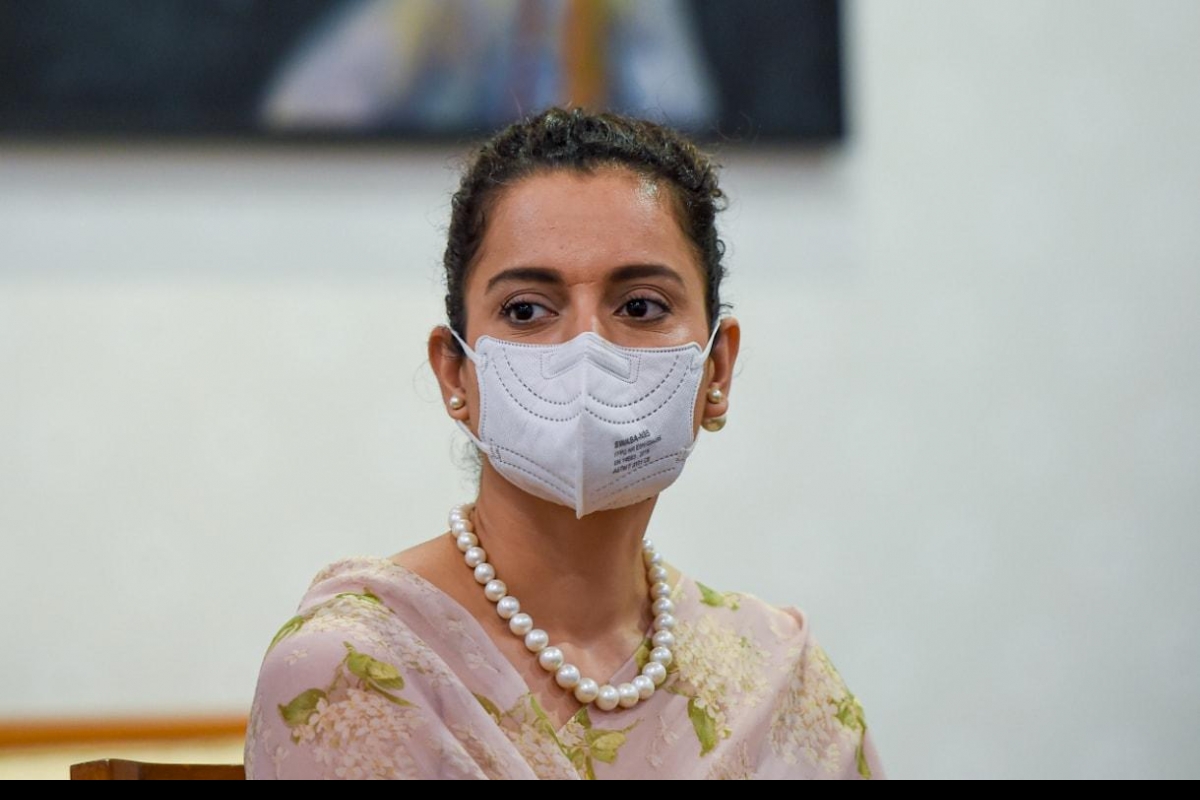 बड़बोली अभिनेत्री कंगना रनौत कोरोना संक्रमित, इंस्टाग्राम पर दी जानकारी