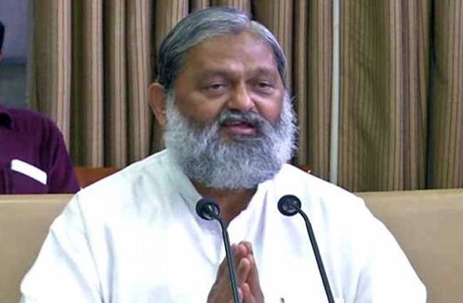सरकारी पैसे से पतंजलि को फायदा पहुंचाने का प्रयास, हरियाणा ने खरीदी 1 लाख कोरोनिल किट