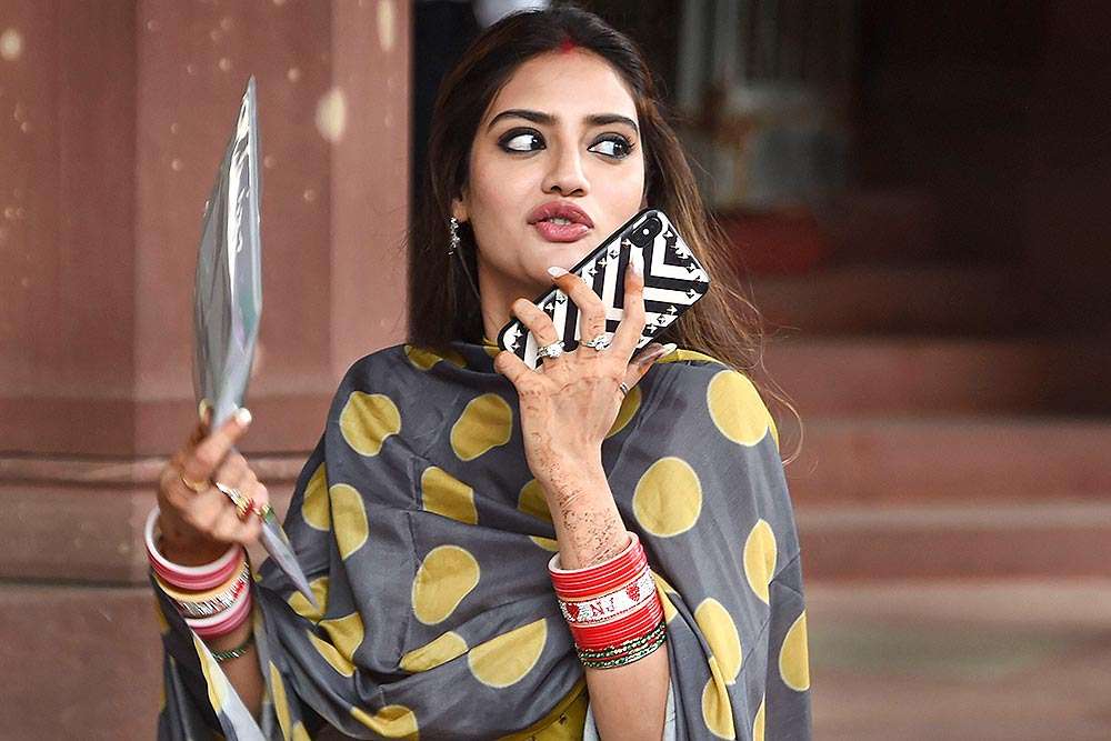 निखिल जैन से अलग हुईं नुसरत जहां, लगाया खाते से पैसे निकालने का आरोप