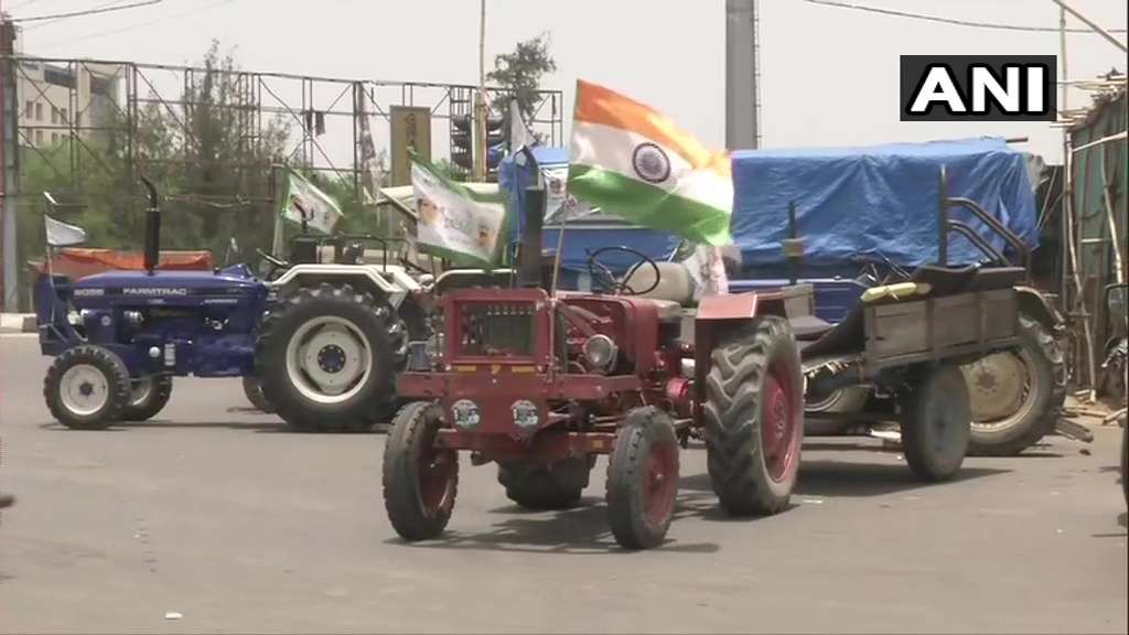 आज ट्रेक्टर रैली करके सरकार के खिलाफ शक्ति प्रदर्शन करेंगे किसान