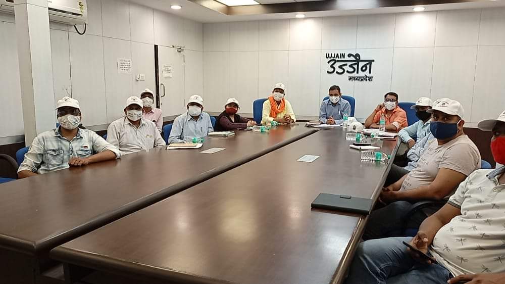 मुख्यमंत्री शिवराज ने वीडियो कांफ्रेंसिंग से कोरोना वॉलेंटियर्स को संबोधित किया