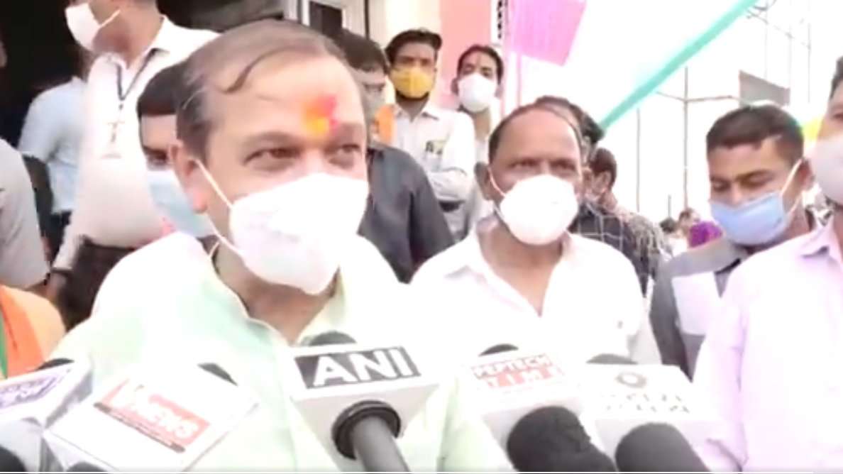 पेट्रोल-डीजल महंगे होने के सवाल पर बोले शिवराज के मंत्री, ‘परेशानी ही सुख का आनंद देती है’