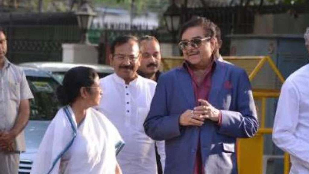 शत्रुघ्न सिन्हा को राज्य सभा भेजे जाने की तैयारी, ममता करेंगी मदद