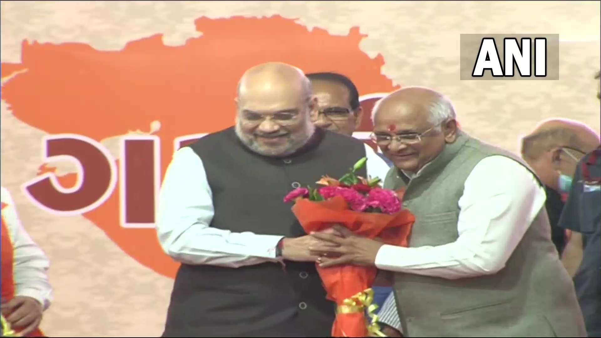 भूपेंद्र पटेल ने ली शपथ, चुनाव से पहले अच्छा परफॉर्म करने की चुनौती