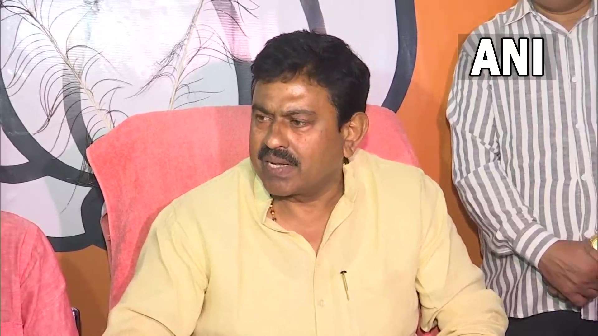 लखीमपुर खीरी कांड में एफआईआर दर्ज, गृह राज्य मंत्री और बेटे सहित 14 लोगों के नाम