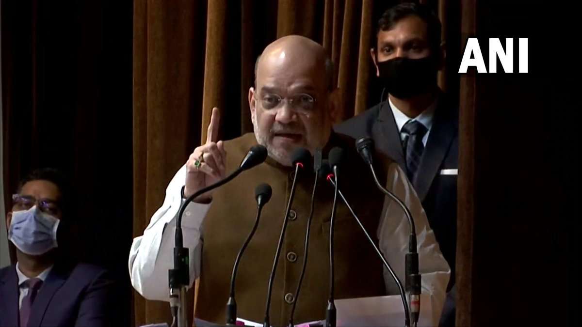 कश्मीर में बड़े ऑपरेशन की तैयारी: अमित शाह की सेना और आईबी अफसरों के साथ बैठक