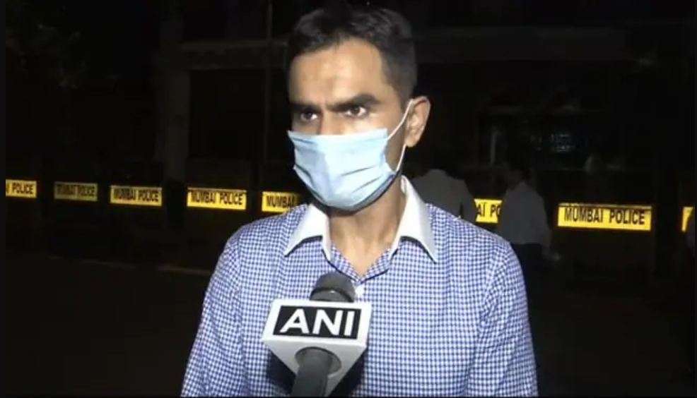गवाह के आरोपों से घबराये समीर वानखेड़े ने पुलिस कमिश्नर को लिखा पत्र