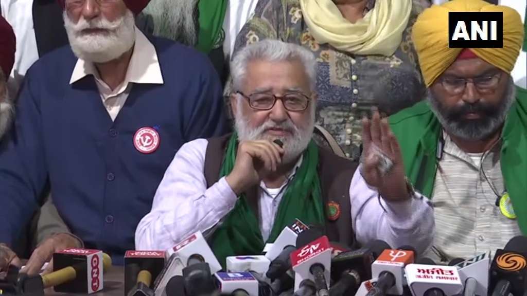 संयुक्त किसान मोर्चा का आरोप: मोदी सरकार ने किया धोखा, 26 नवंबर से किसान करेंगे राजभवन मार्च