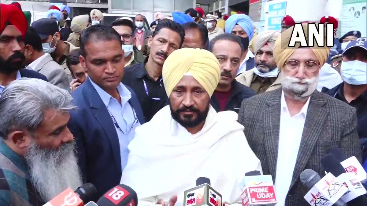 लुधियाना विस्फोट पर बोले सीएम चन्नी, ‘चुनाव से पहले अराजकता फ़ैलाने की हो रही कोशिश’