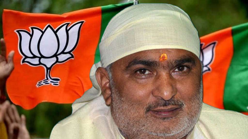 गोरखपुर में जनसंपर्क के दौरान बीजेपी उम्मीदवार के साथ अभद्रता, मुर्दाबाद के नारे