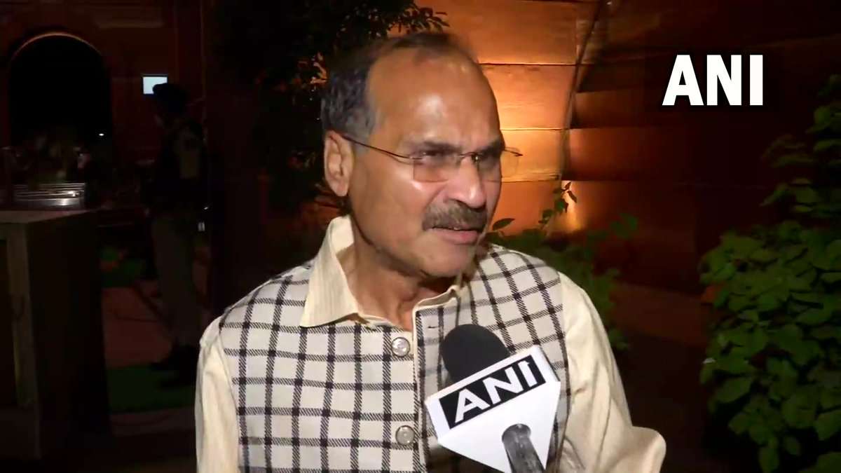 “मोदी है तो मुमकिन है” को “मोदी है तो मंहगाई है” कर देना चाहिए: कांग्रेस