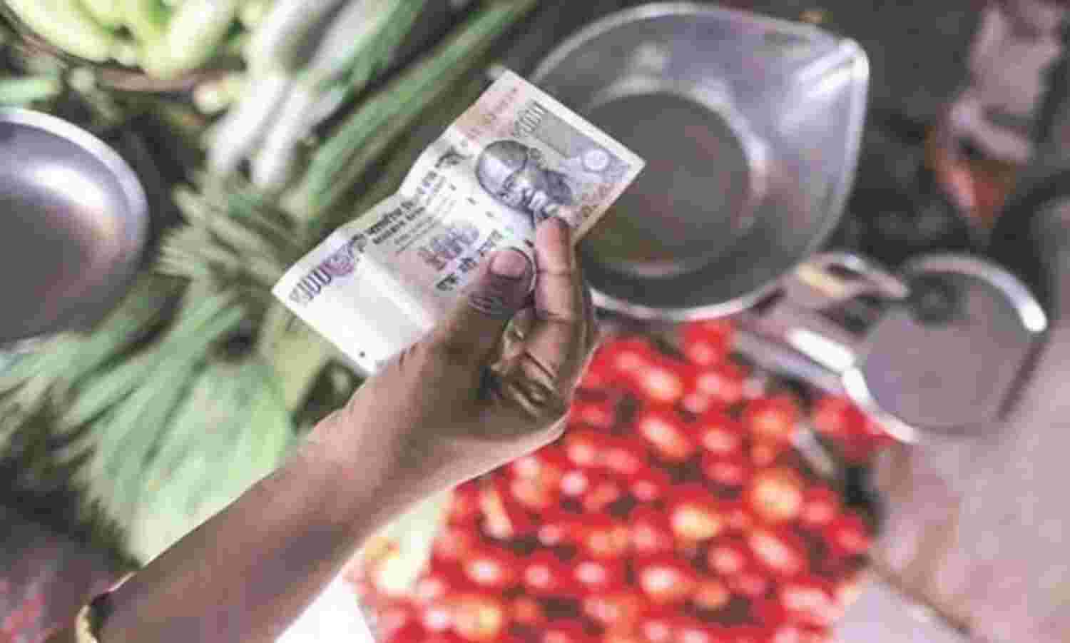 अगस्त में थोक मुद्रास्फीति घटकर 12.41 प्रतिशत हुई