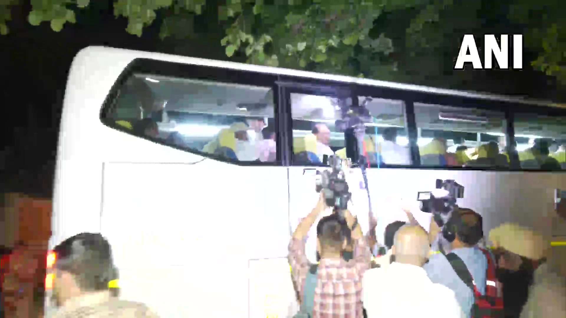 Live: राजस्थान में कांग्रेस विधायक दल की बैठक निरस्त