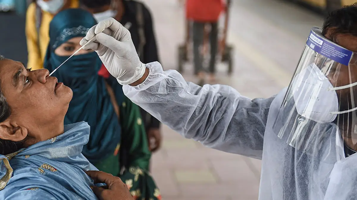 दिल्ली में कोरोना से एक और मौत, 24 घंटे में 37 नए केस दर्ज