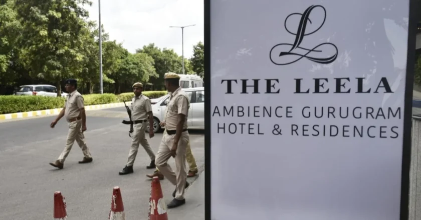 बम की धमकी के बाद गुरुग्राम के होटल को खाली कराया गया, तलाशी जारी