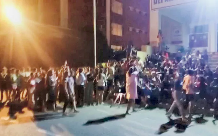 Mohali MMS Video : चंडीगढ़ आपत्तिजनक वीडियो मामले में यूनिवर्सिटी में 2 दिन की छुट्टी की घोषणा की