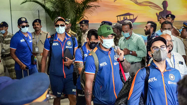 IND vs SA/T-20 Match : कप्तान रोहित शर्मा किसे देंगे जगह, भारत की ‘ओपनिंग’ ने बढ़ायी टेंशन, जानें अपडेट