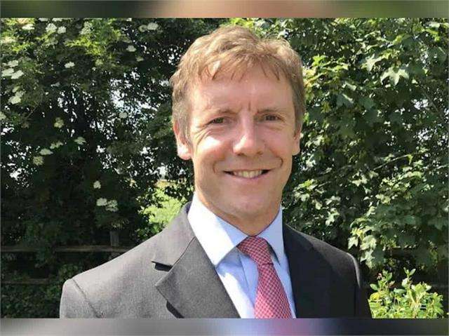 तेहरान : ईरान ने ब्रिटेन के दूत को फिर किया तलब