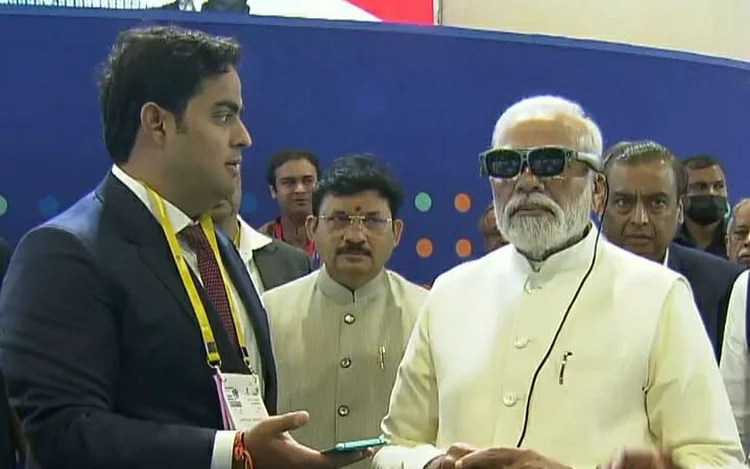 5G Launched In India : PM मोदी ने भारत में लॉन्च की 5G सर्विस