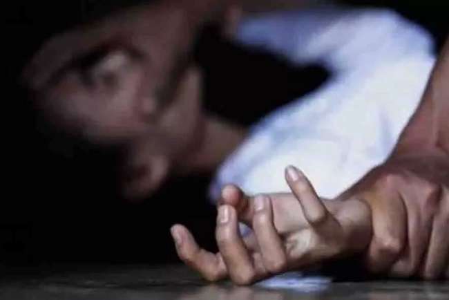 उत्तर प्रदेश : दलित युवती के साथ दुष्कर्म, मामला दर्ज