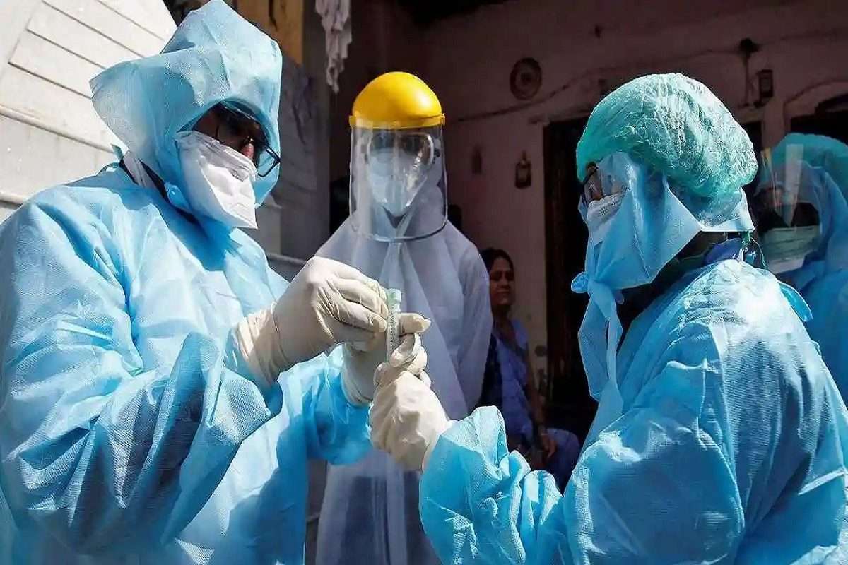 नयी दिल्ली : भारत में कोविड-19 के 3,805 नए मामले आए