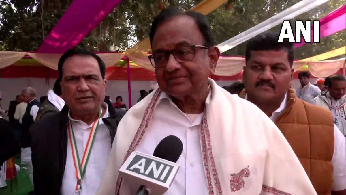 अनुराग ठाकुर के बयान पर चिदंबरम बोले कोई आश्चर्य नहीं, वे ‘गोली मारो’ भी कह सकते हैं