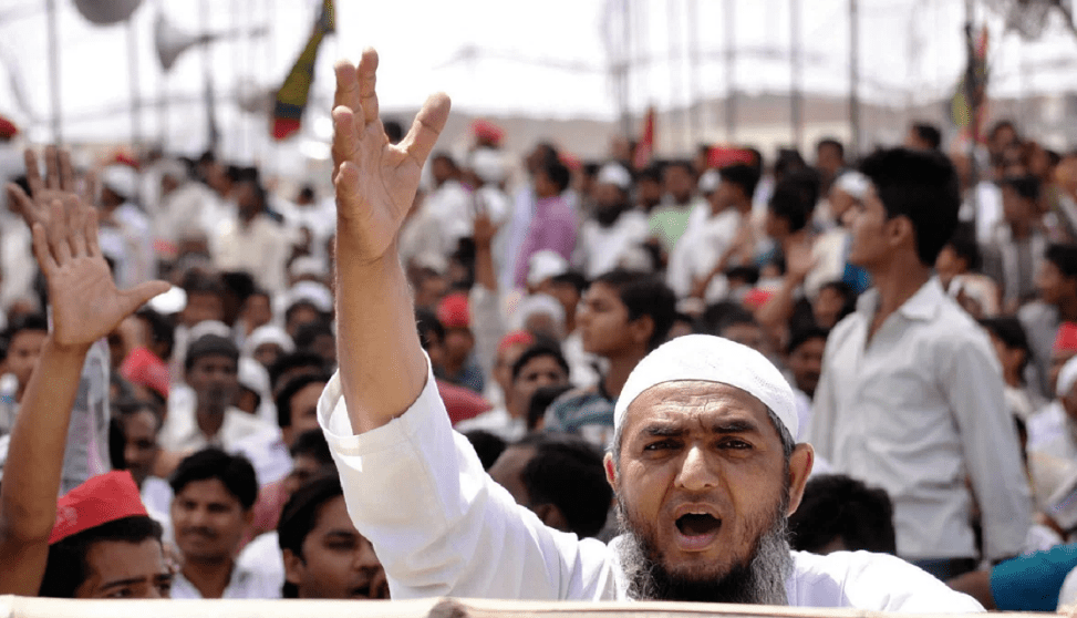 सुप्रीमकोर्ट के फैसले के 3 साल बाद भी खाली हाथ है देश का मुसलमान