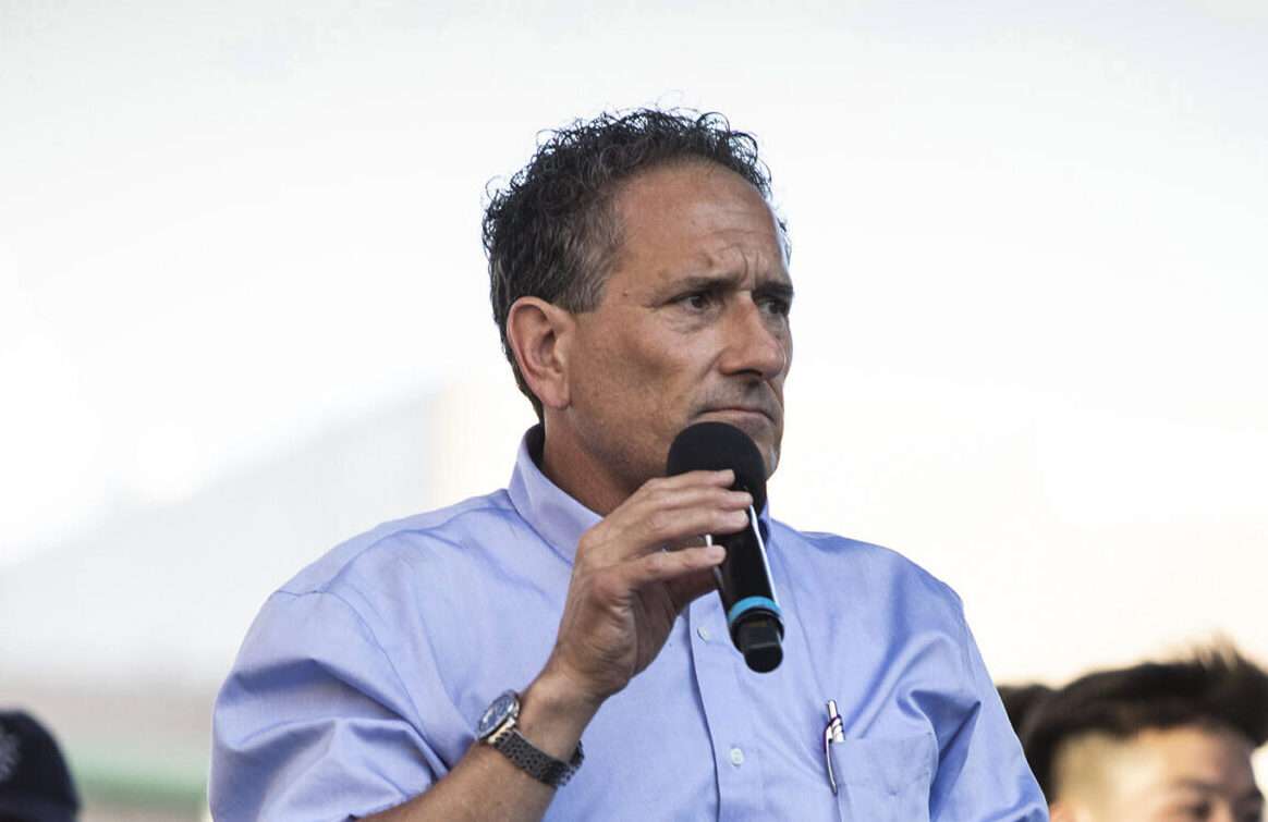 भारत पर हिंदू राष्ट्रवादी राज्य बनने का खतरा मंडरा रहा है: अमेरिकी सांसद एंडी लेविन