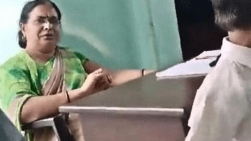 मुज़फ्फरनगर स्कूल मामला: सुप्रीमकोर्ट ने राज्य सरकार और सीबीएसई को नोटिस जारी किया