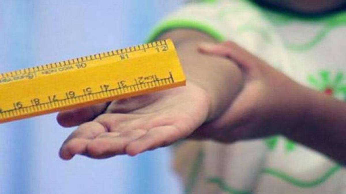 यूपी में एक और निजी स्कूल में बच्ची की पिटाई का मामला सामने आया, एफआईआर दर्ज