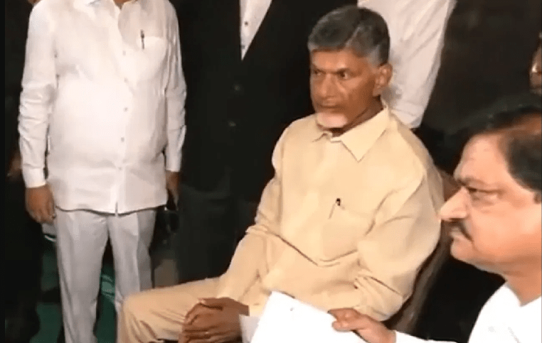 14 दिन की न्यायिक हिरासत में भेजे गए पूर्व सीएम चंद्रबाबू नायडू