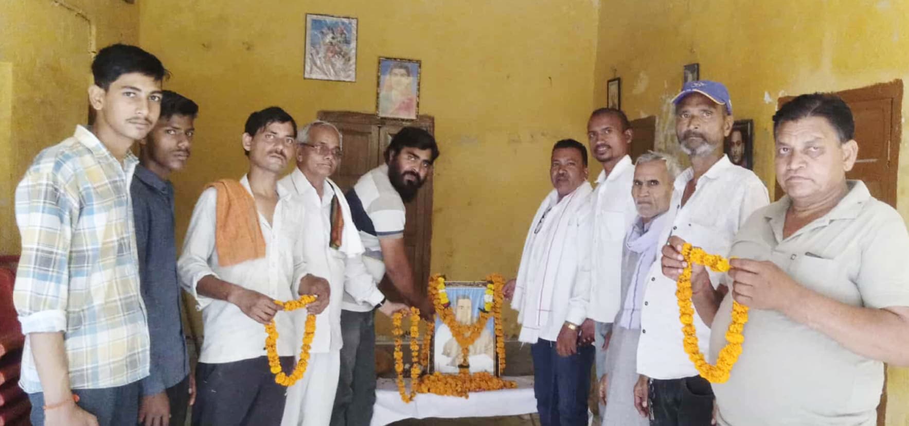 पूर्व प्रधानमंत्री राजीव गांधी की पुण्य तिथि पर कांग्रेस नेताओं ने लिया संकल्प