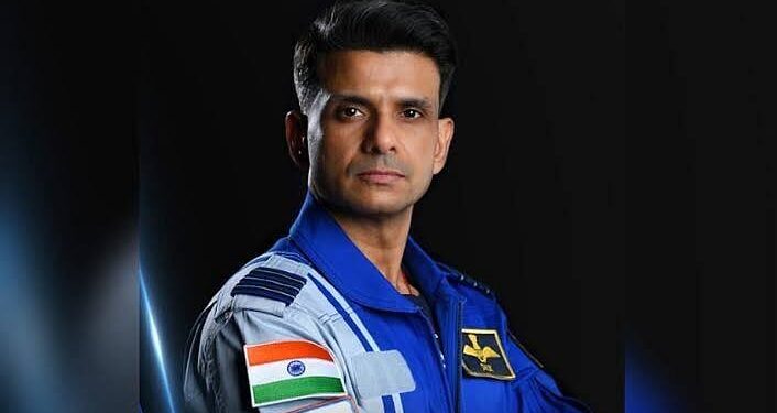 अंतरिक्ष मिशन के लिए रवाना हुए शुभांशु शुक्ला, पीएम मोदी ने दी बधाई