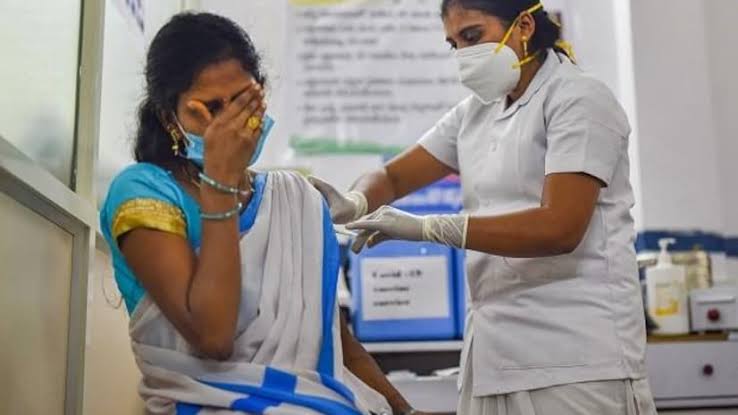 हार्ट अटैक से हो रही मौतों का कोरोना वैक्सीन से कोई संबंध नहीं: स्वास्थ्य मंत्रालय