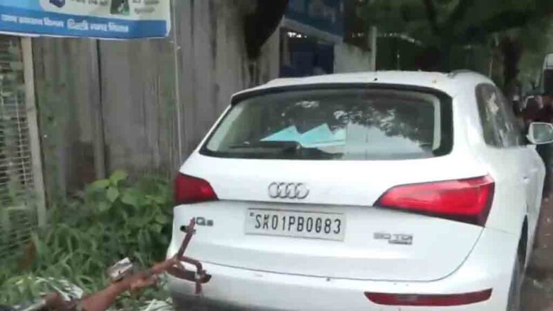 दिल्ली में हिट एंड रन केस: ऑडी कार से पांच लोगों को कुचला, ड्राइवर गिरफ्तार