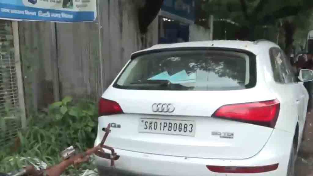 दिल्ली में हिट एंड रन केस: ऑडी कार से पांच लोगों को कुचला, ड्राइवर गिरफ्तार