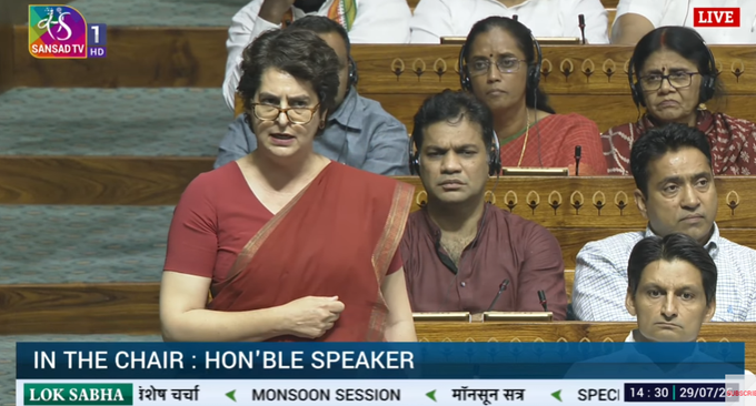 प्रियंका का शाह को जवाब “मुंबई हमले पर गृहमंत्री ने इस्तीफा दिया लेकिन अमित शाह ……”