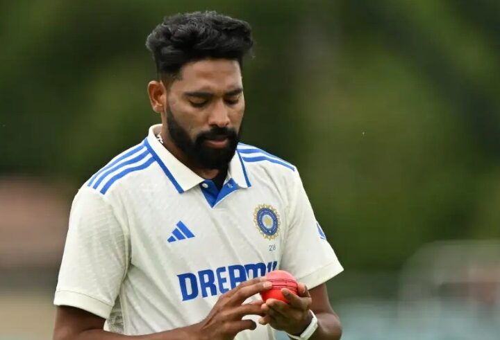 मोहम्मद सिराज ने रचा इतिहास, ऐसा करने वाले पहले गेंदबाज बने